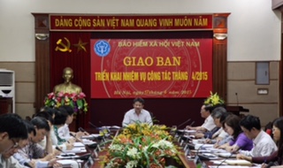 Giao ban 180415.jpg