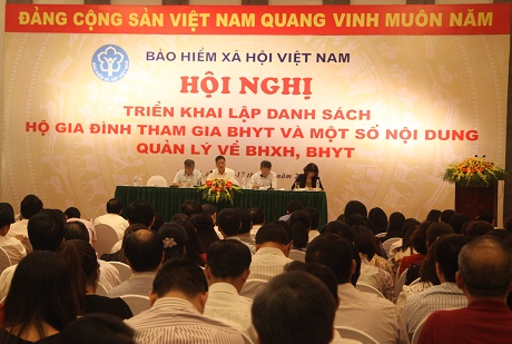 Hoi nghi DS HGD 160915.jpg